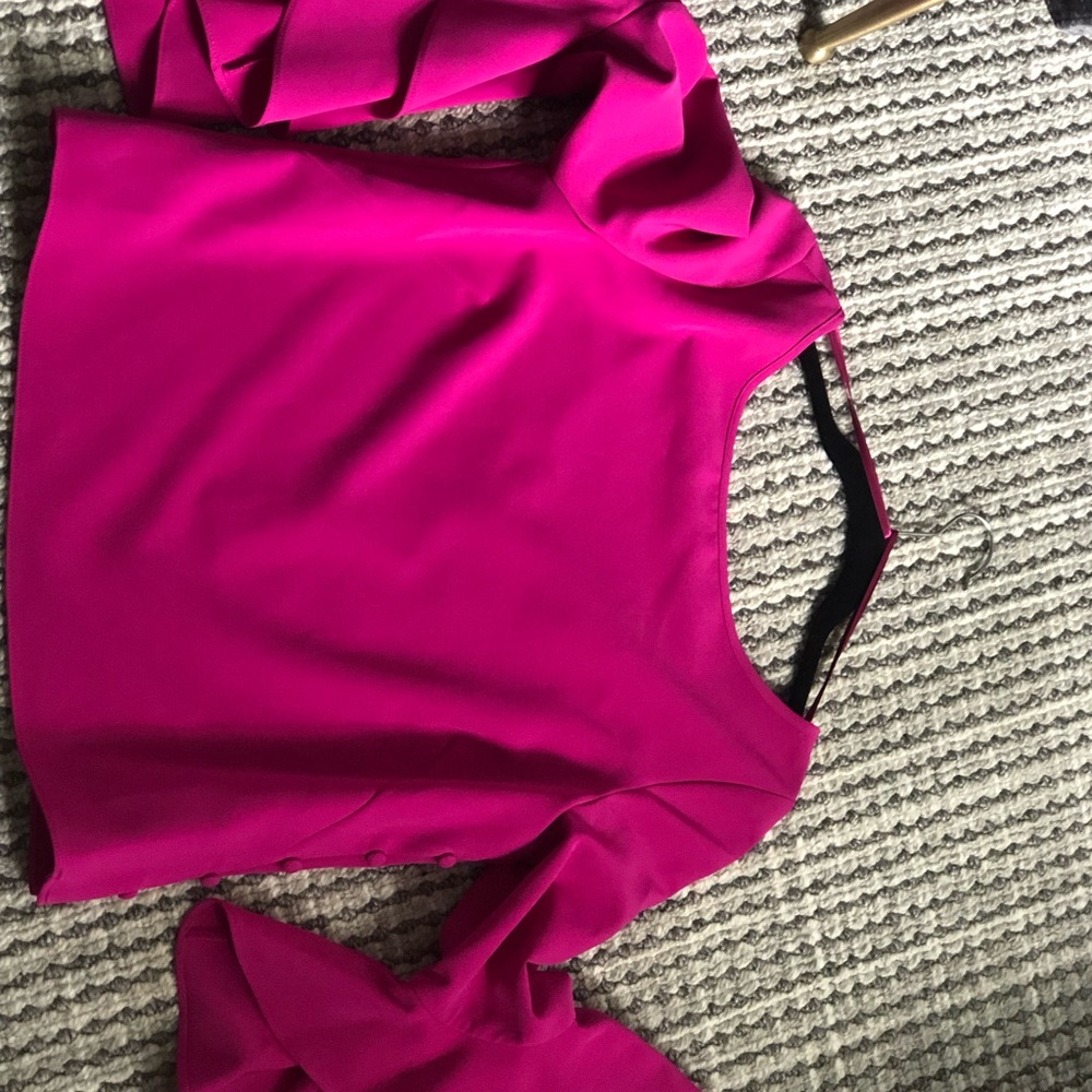 MILLY RUFFLE SLEEVE TOP WITH SIDE BUTTON - Picture 10 of 14